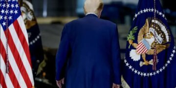 Отравление или болезнь? Трамп ответил на конспирологические слухи вокруг внезапной кончины Грэма