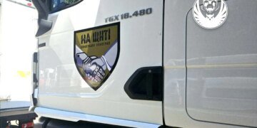 "На щиті": до України повернули тіла 501 полеглого