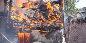 Окупанти трьома КАБами атакували Запоріжжя: двоє загиблих, одна людина під завалами