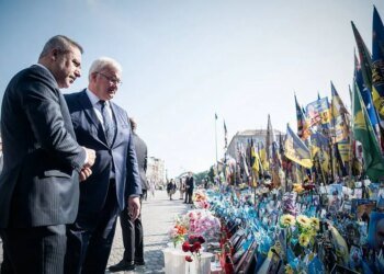 Україна готова до зустрічі Зеленського і путіна в Туреччині – МЗС