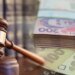 Суд может отобрать всё: когда за кредиты одного из супругов будет отвечать вся семья