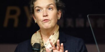 Важные перестановки в посольстве США: Вашингтон отправил в Киев эксперта по санкциям и стратегическим угрозам