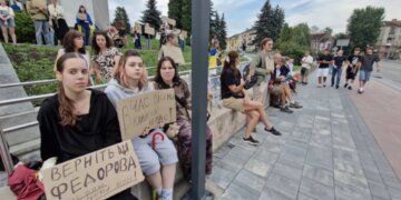 Третий день протестов: украинцы требуют вернуть Федорова. ВИДЕО