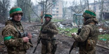 Зеленский назвал ежемесячные потери российской армии только на одном на Запорожском направлении