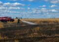 Атака рф спричинила пожежу на пшеничному полі в Житомирській області – ОВА