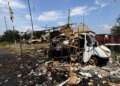 В Луганске сообщают об ударе по стоянке грузовиков