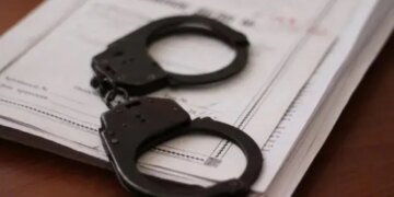 російському бізнесмену з активами на 1,5 млрд гривень в Україні оголосили підозру за спонсорування армії РФ