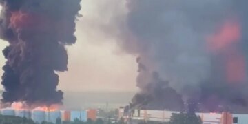 Зеленський підтвердив ураження воєнного підприємства в російському кірові і не тільки