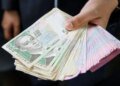 Пенсионеров заставляют возвращать тысячи гривен: кому уже приходят письма от Пенсионного фонда