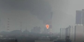 Генштаб підтвердив ураження Рязанського НПЗ та бази катерів чф рф