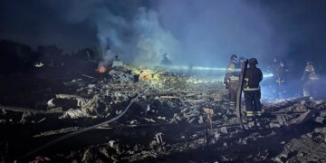 Зеленський: росія випустила по Україні понад 70 ракет зі значною кількістю балістики і 280 дронів, відомо про 8 загиблих