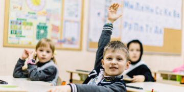 В школах Украины попрощались с совковой традицией: избавились от одного слова