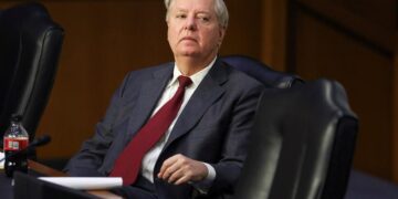 Politico: смерть Грэма поставила под угрозу лобби Украины в Вашингтоне