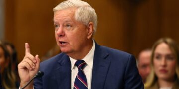 Украина превзошла все ожидания: Грэм призвал усилить поддержку Киева