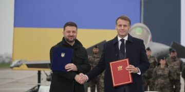 Зеленский во Франции представит партнерам Антибаллистическую программу