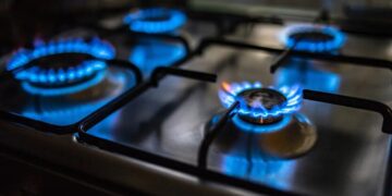Украинцам с газом придется заплатить до 2000 грн: за что выставят счет