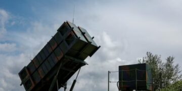 Зеленский провел переговоры с Raytheon о совместном производстве перехватчиков для Patriot