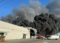 Россияне ударили дроном по автобусу в Никопольском районе. ФОТО