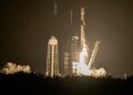 Відпрацьований ступінь ракети SpaceX врізався в Місяць і здійняв хмару пилу