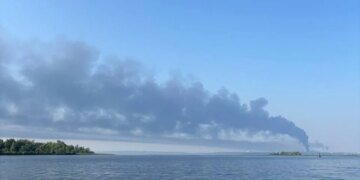 Генштаб підтвердив ураження двох російських НПЗ і посту на буровій "Сиваш"