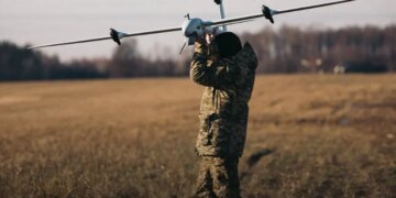 Українські БПЛА Vector зможуть бачити росіян крізь туман і хмари завдяки новому радару