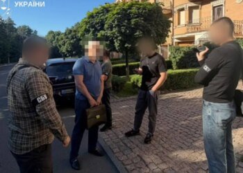 Металл с подсанкционного комбината РФ – через Турцию в Украину: владельцу компаний и его сыну сообщили о подозрении