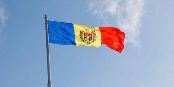 Невідомий літальний об’єкт порушив повітряний простір Молдови під час атаки рф на Україну