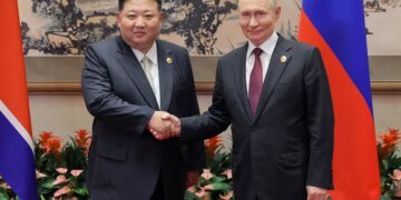У ГУР заявили, що Північна Корея направила до рф новий військовий контингент, який включає 400 операторів дронів