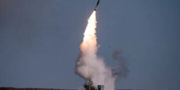 рф має до 17 переобладнаних пускових С-400 для ударів ракетами РМ-48У по Україні