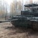 Россияне придумали защищать свои танки гранатами
