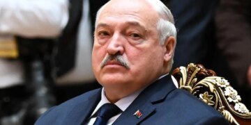 Лукашенко пообещал в  России  «решить проблему» Украины