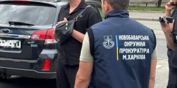 В Харькове за решетку отправили бывшего сотрудника ТЦК, который вымогал 4500 долларов