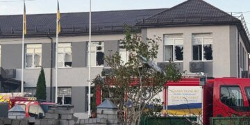 Київ продовжують атакувати російські реактивні дрони: у столиці наслідки в трьох районах