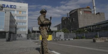 МАГАТЭ предупредило о риске полного отключения электроэнергии на Запорожской АЭС через десять дней
