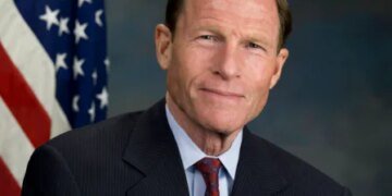 У Сенаті США закликали Палату представників терміново ухвалити нові санкції проти росії