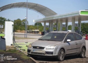 Одесская область: российские войска обстреляли АЗС и терминал «Новой почты»