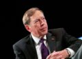 “Крым станет для Путина камнем на шее”: Петреус про перехватчики, удары по НПЗ и порты Одессы