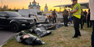 Число погибших в Кривом Роге выросло до 16: под завалами ищут людей