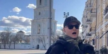Лидер группы Бумбокс Хлывнюк жестко высказался о “почетных артистах” и заявил о готовности отказаться от звания заслуженного