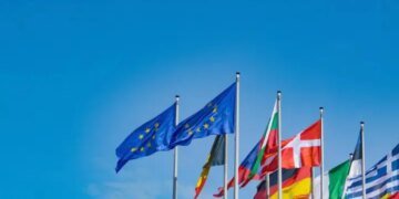 Посилення підтримки України та інвестиції в оборону у мільярди євро – деталі зустрічі Рютте і фон дер Ляєн