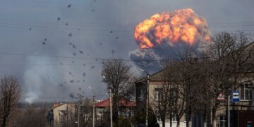 Дроны и ракеты будут классифицироваться по степени угрозы: в Украине введут «желтый» и «красный» уровни воздушной тревоги