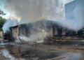 На Київщині горить склад із лікарськими засобами після російської атаки – Корецький