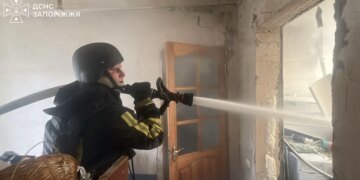 Россия нанесла удар с помощью дрона по Запорожью, ранен 26-летний мужчина. ФОТО