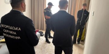 18-летнего парня подозревают в убийстве своей матери: ужасные подробности. ВИДЕО