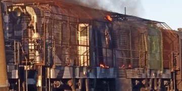 російські війська атакували поїзд Київ – Суми, 90 пасажирів вдалось врятувати