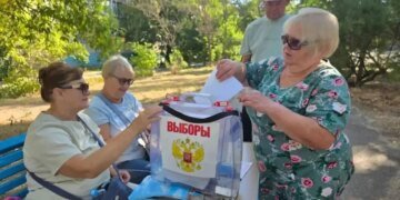 Окупанти на ТОТ запускають систему ШІ для контролю за виборами до держдуми