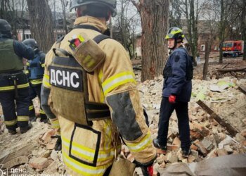 Россияне нанесли удар по Кривому Рогу: есть пострадавшие, разрушены дома