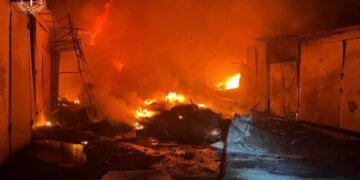 Разрушенные киоски и 5 пострадавших: начато расследование по факту вражеской атаки в Хмельницком