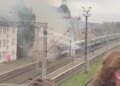 росія знову атакує залізницю, у Луцьку дрон влучив у пасажирський потяг