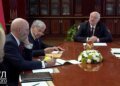 Посланник Белого дома привез Лукашенко привет от Трампа и пообещал вернуть миллионы долларов